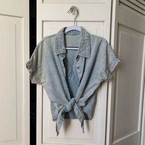 Vintage fitted denim crop tie top
